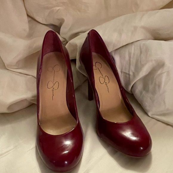 Jessica Simpson Like New Dark Red Heels - Picture 4 of 4